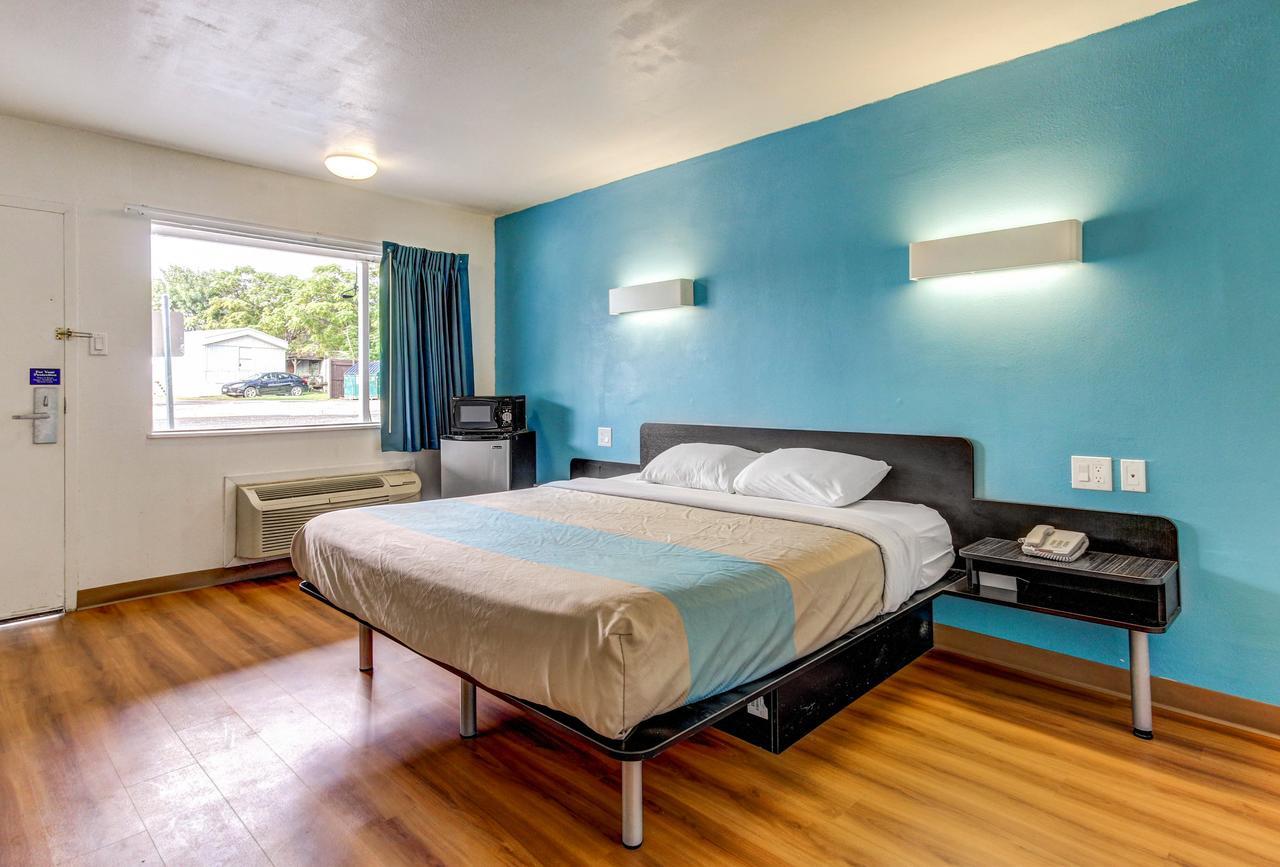 Motel 6 Waco - Lacy Lakeview Bellmead Luaran gambar