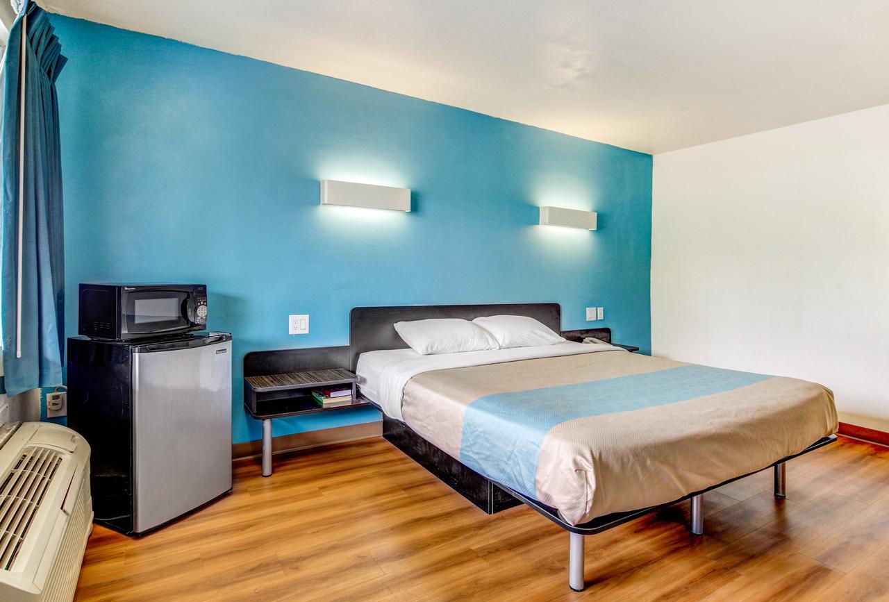Motel 6 Waco - Lacy Lakeview Bellmead Luaran gambar